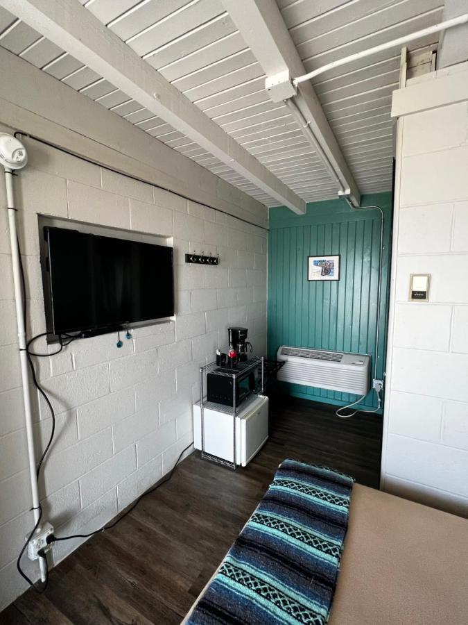 The Cedar Motel แซนดัสกี ภายนอก รูปภาพ