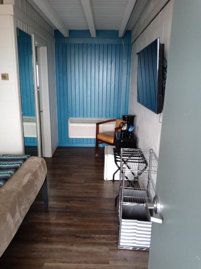 The Cedar Motel แซนดัสกี ภายนอก รูปภาพ